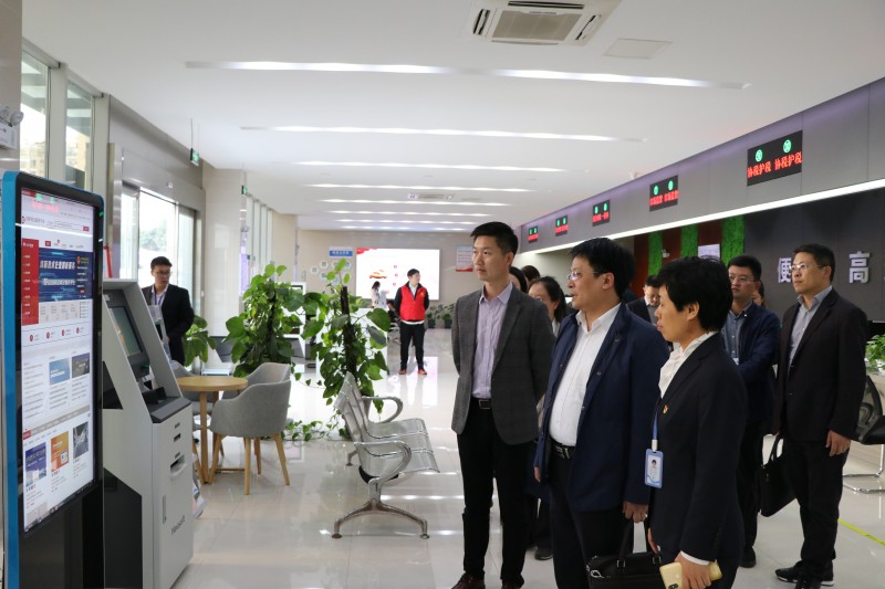 市政务办调研天宁区企业服务中心及“个体工商户