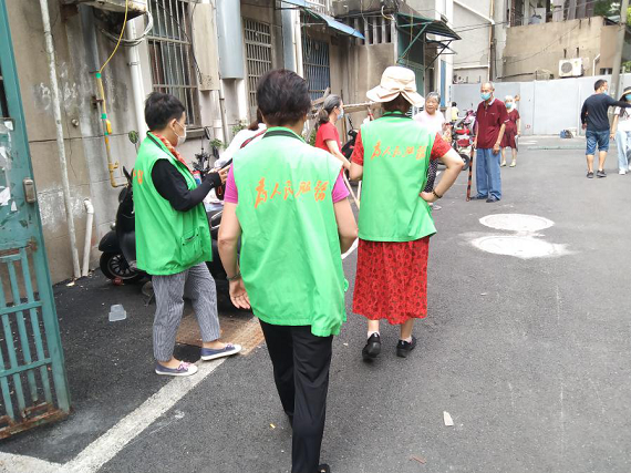 安全检查 服务居民  