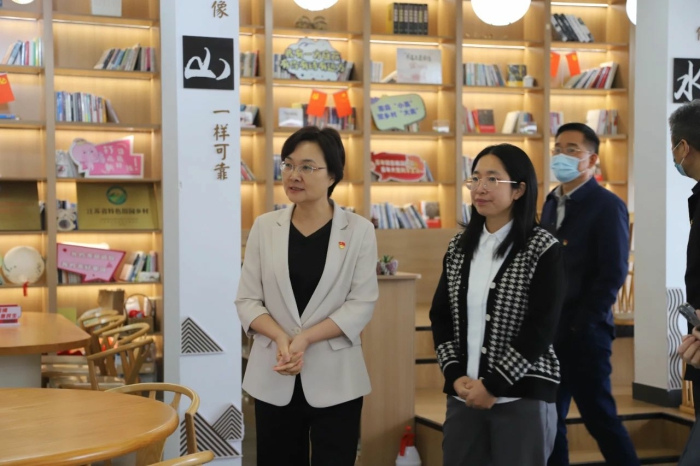 学习身边榜样 汇聚奋进力量——区人大常委会机关党支
