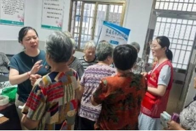 郑陆镇卫生院开展家庭药师联盟活动