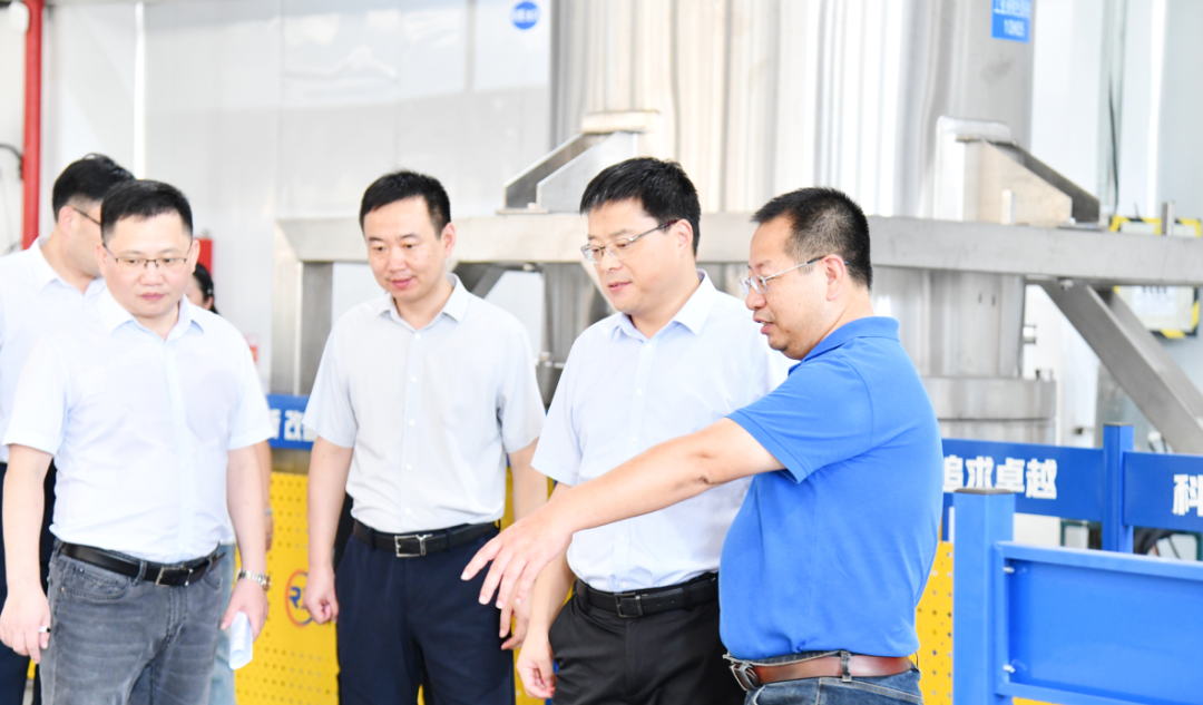 区领导走访调研重点工业企业